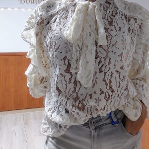 BLUSA LAZADA Y VOLANTE ENCAJE CHENILLA