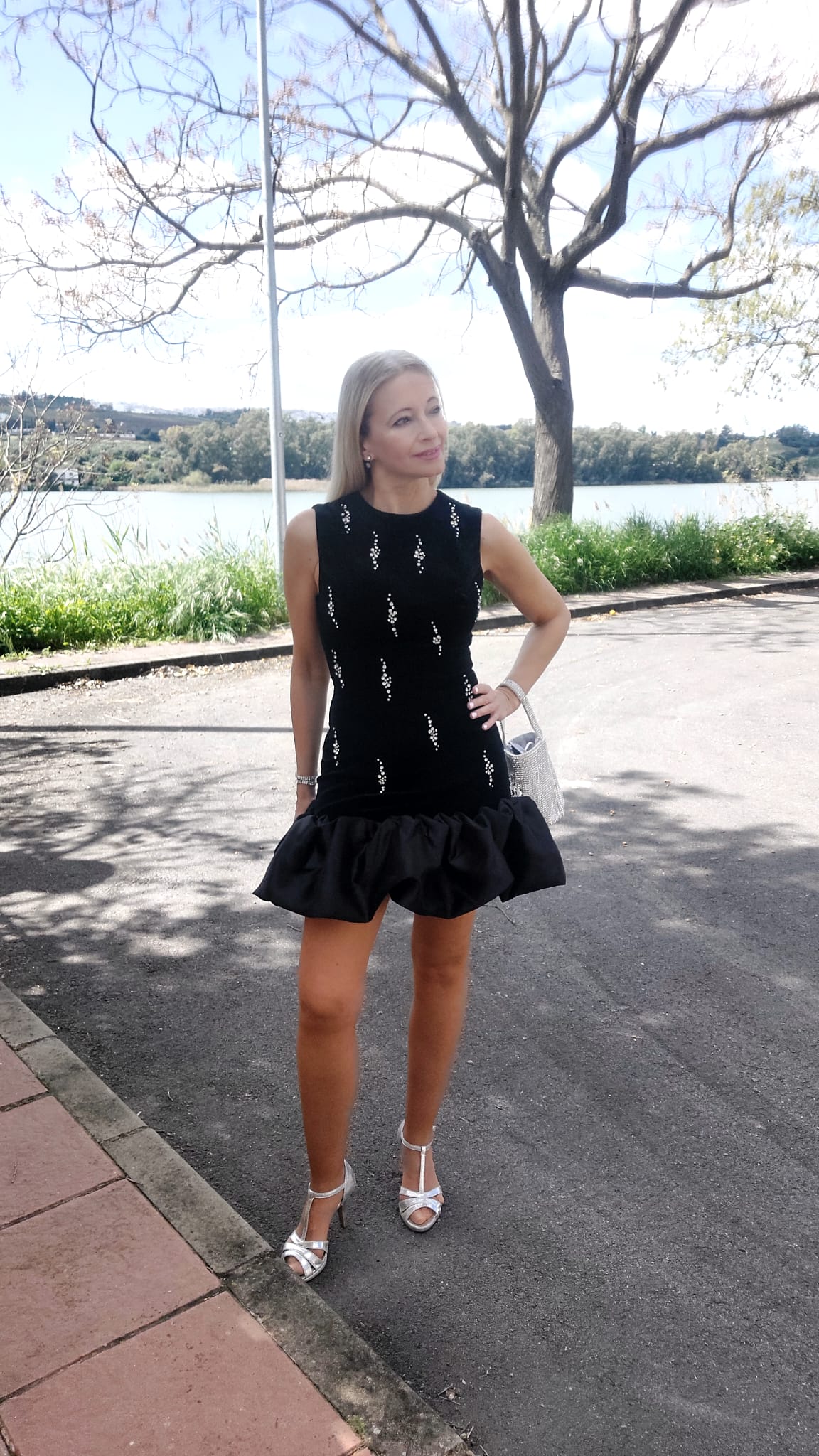 VESTIDO TERCIOPELO CHIC - Imagen 3